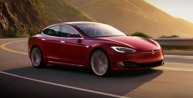 特斯拉Model S是目前续航里程最长的电动汽车